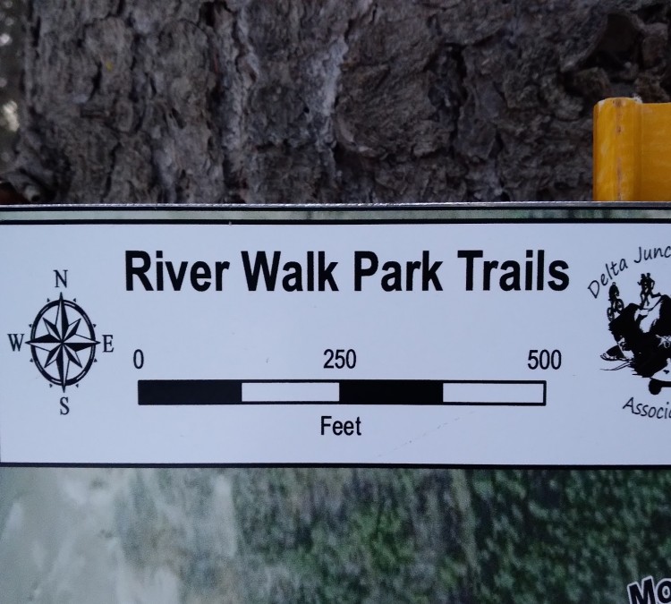 River Walk Park Trail (Fort&nbspGreely,&nbspAK)